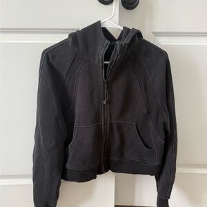 lululemon athletica black zip up cropped scuba size xs/s